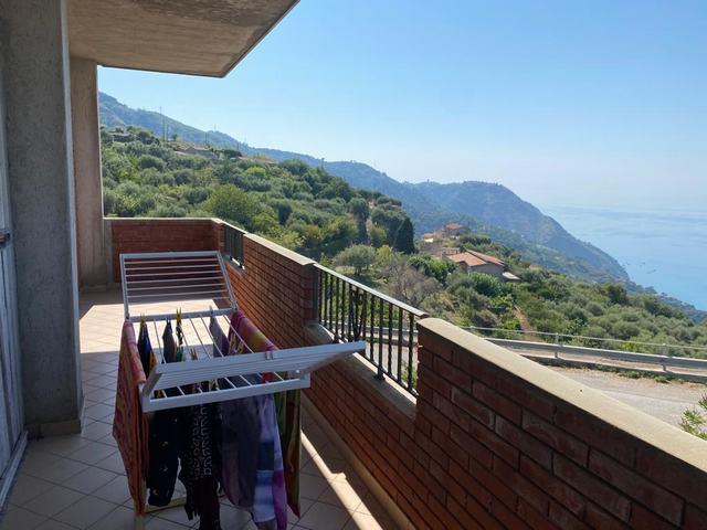 Image No.12-2 Bed Villa for sale