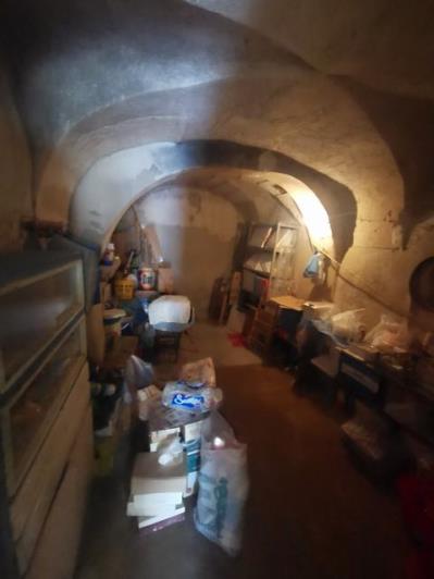 Image No.9-2 Bed Townhouse for sale