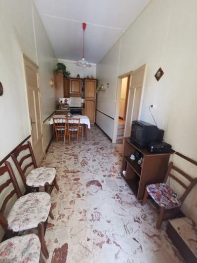 Image No.14-2 Bed Townhouse for sale