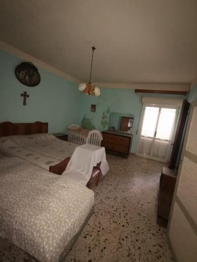 Image No.29-3 Bed Townhouse for sale