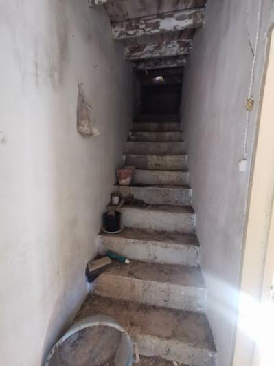 Image No.13-2 Bed Townhouse for sale