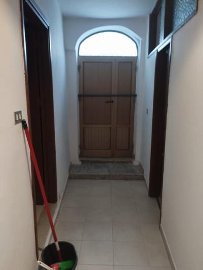 Image No.18-2 Bed Townhouse for sale