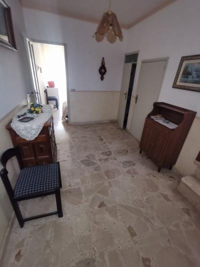 Image No.4-2 Bed Townhouse for sale