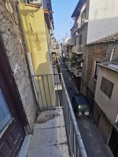 Image No.7-2 Bed Townhouse for sale