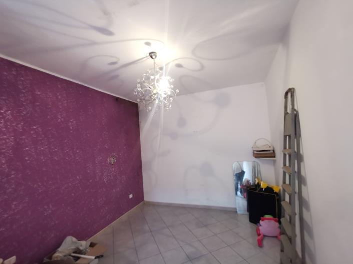 Image No.9-2 Bed Townhouse for sale