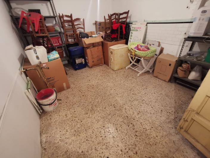 Image No.12-2 Bed Townhouse for sale