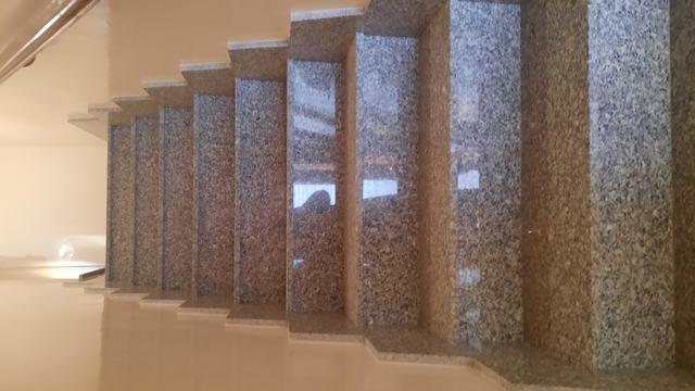 Image No.21-2 Bed Townhouse for sale