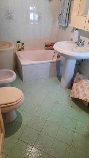 Image No.31-2 Bed Townhouse for sale