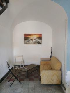 Image No.11-2 Bed Townhouse for sale