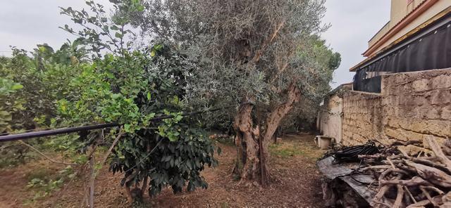 Image No.18-4 Bed Villa for sale