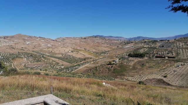 Image No.4-1 Bed Villa for sale