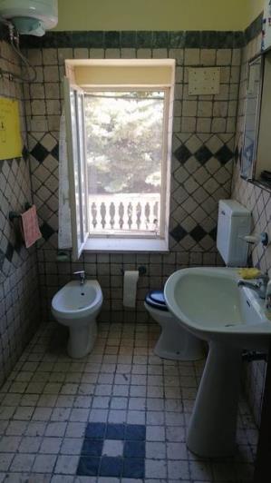 Image No.10-1 Bed Villa for sale