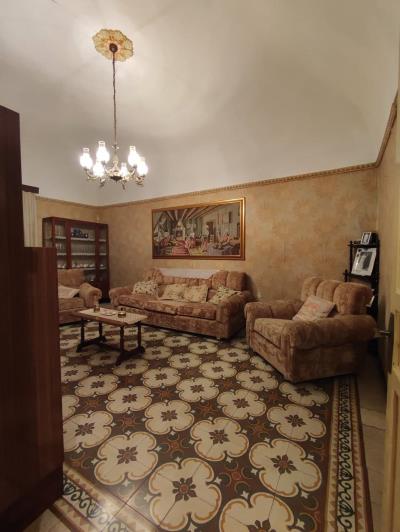 Image No.6-3 Bed Townhouse for sale