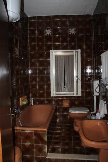 Image No.11-3 Bed Townhouse for sale