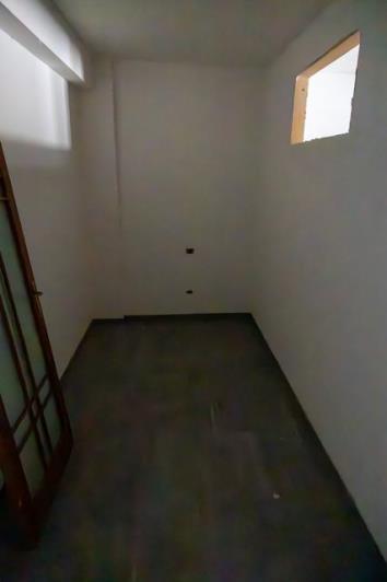 Image No.14-2 Bed Townhouse for sale