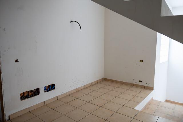 Image No.25-2 Bed Townhouse for sale