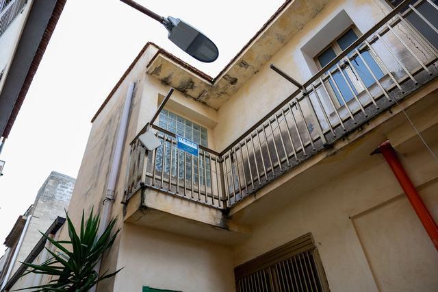 Image No.30-2 Bed Townhouse for sale