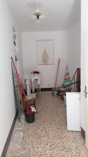 Image No.10-2 Bed Townhouse for sale