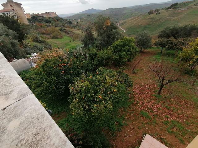 Image No.22-3 Bed Villa for sale