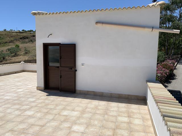 Image No.20-2 Bed House/Villa for sale