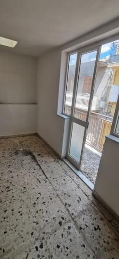 Image No.5-2 Bed Townhouse for sale