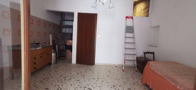 Image No.8-2 Bed Townhouse for sale