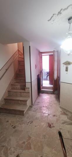 Image No.40-2 Bed Townhouse for sale