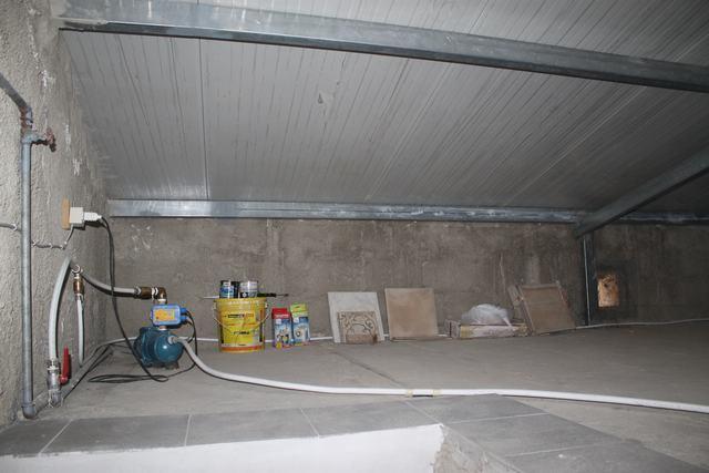 Image No.6-2 Bed House for sale