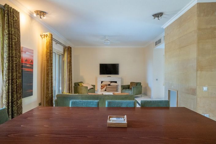 Image No.7-5 Bed Villa for sale