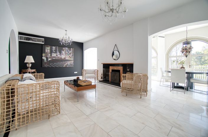 Image No.5-5 Bed Villa for sale