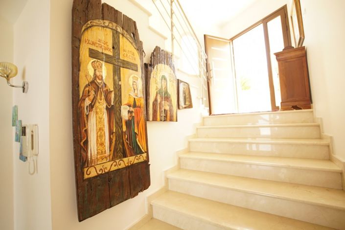 Image No.8-6 Bed Villa for sale