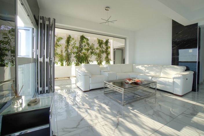 Image No.9-3 Bed Apartment for sale