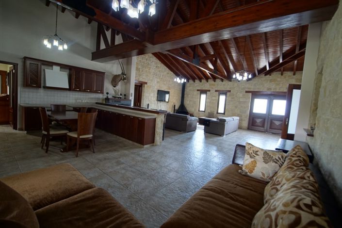 Image No.3-4 Bed Villa for sale