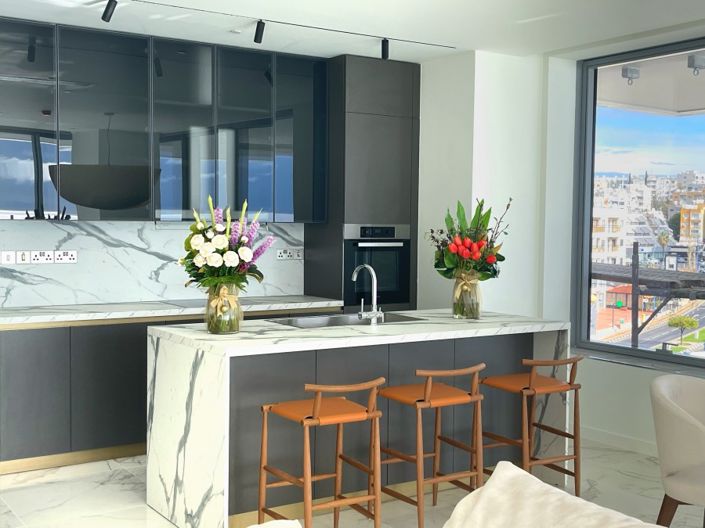 Image No.5-4 Bed Penthouse for sale