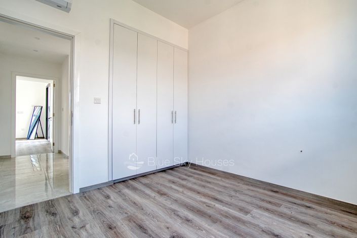 Image No.5-3 Bed Penthouse for sale