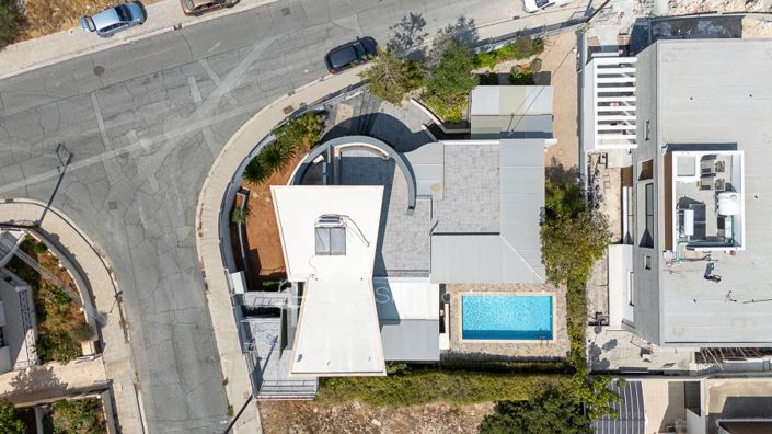 Image No.2-4 Bed Villa for sale