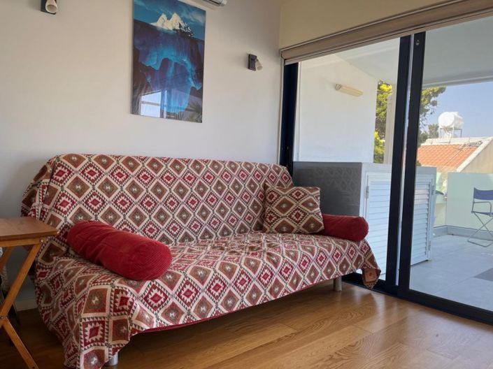 Image No.3-2 Bed Villa for sale