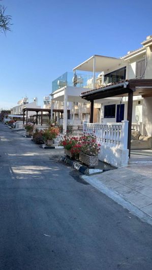 Image No.5-2 Bed Villa for sale