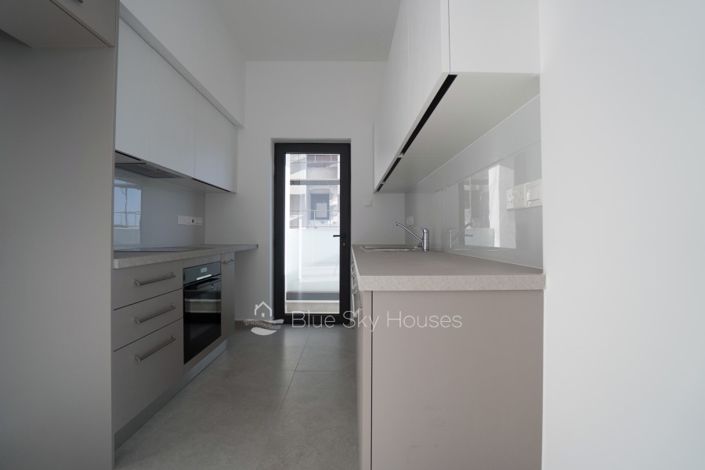 Image No.1-2 Bed Apartment for sale