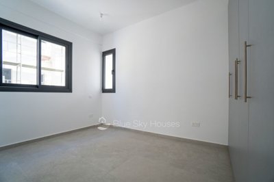 Apartment For Sale  in  Agia Fyla