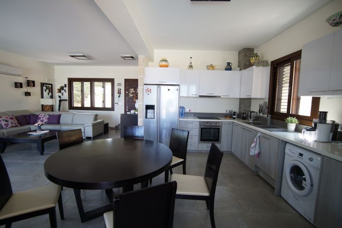 Image No.4-3 Bed Villa for sale
