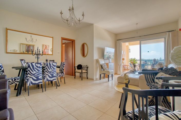 Image No.10-2 Bed Apartment for sale