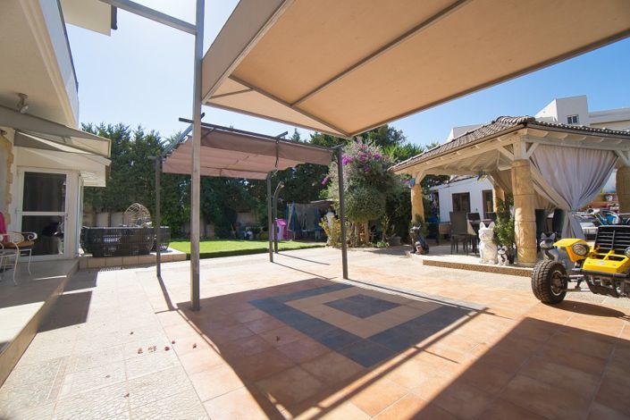 Image No.5-4 Bed Villa for sale