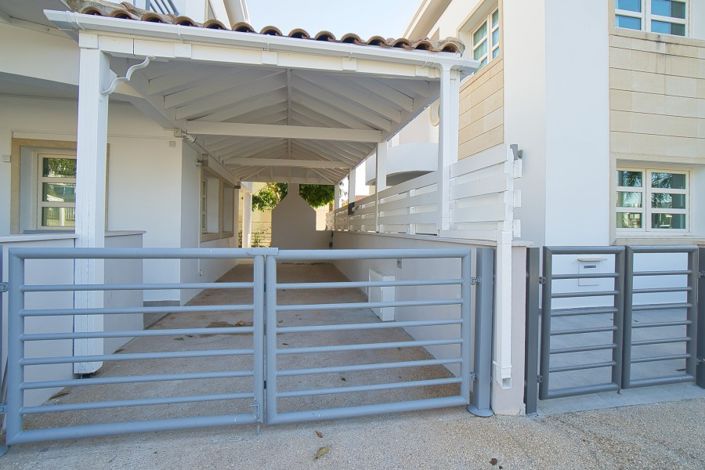 Image No.2-5 Bed Villa for sale