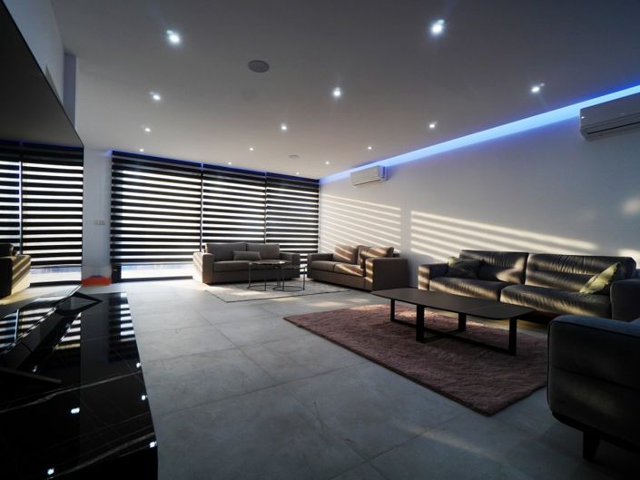 Image No.7-4 Bed Villa for sale