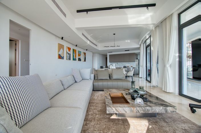 Image No.6-4 Bed Penthouse for sale