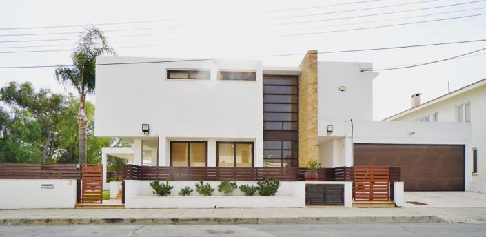 Image No.1-4 Bed Villa for sale