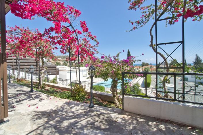 Image No.3-3 Bed Villa for sale