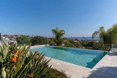 Detached Villa For Sale  in  Paniotis