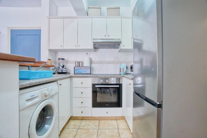 Image No.10-1 Bed Apartment for sale